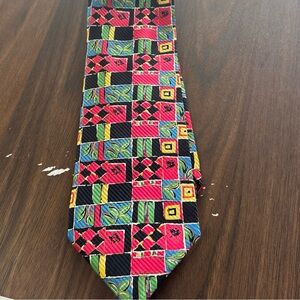 Brioni Mens Red/Green & Yellow Silk Patterned Tie Hand Made In Italy EUC